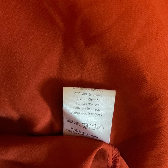 Rust ruffle romper - Picture 5 of 5